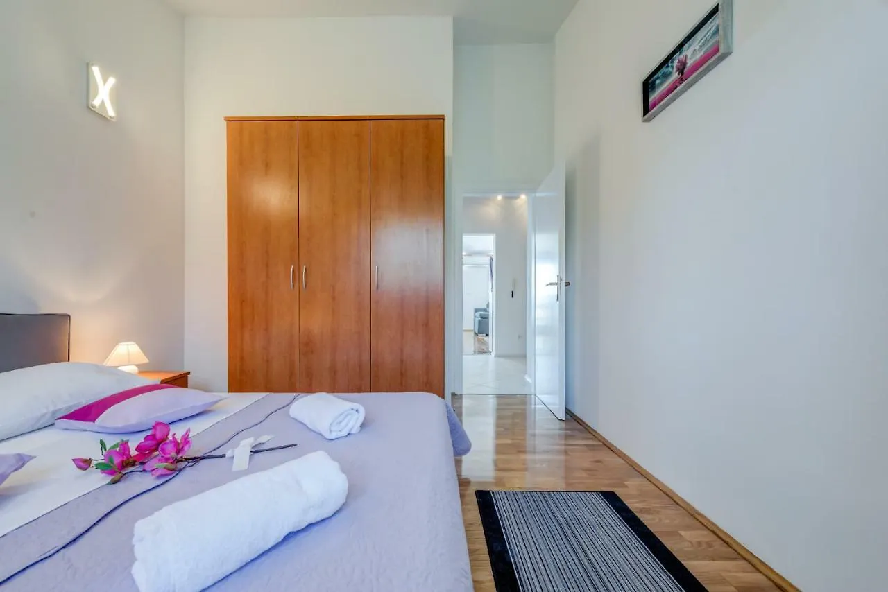 Apartment Ana Split